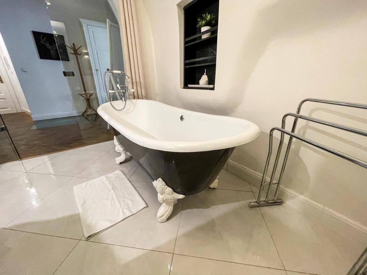 U Obecniho Dvora - Old Town Apartment Прага Екстериор снимка